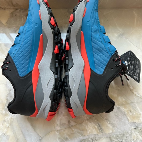 NWB Northface Men’s Vectiv Exploris Futurelight shoes size 11.5 brand new w/box - Picture 7 of 13